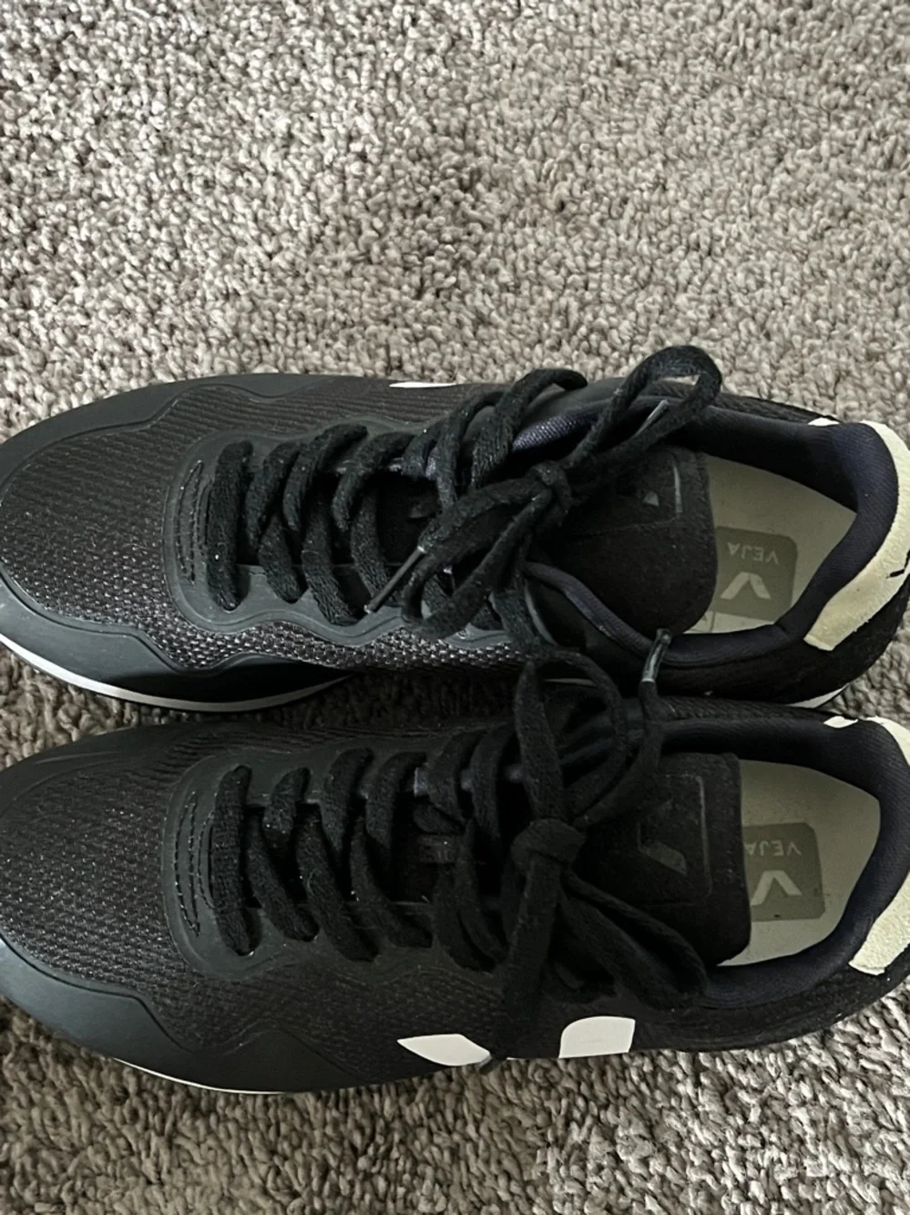 Veja SDU B-MESH BLACK WHITE